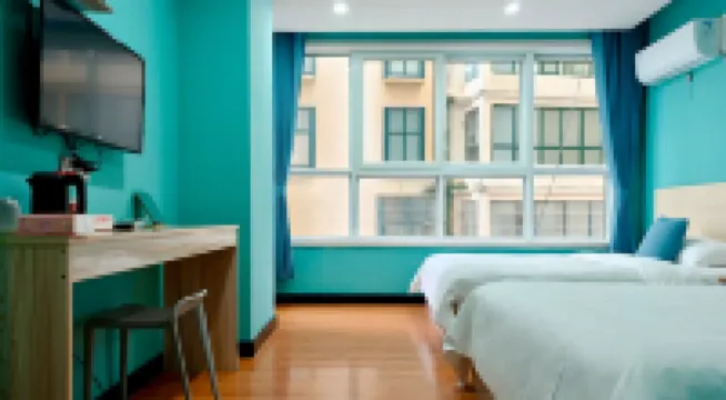 Zhinuan Yunqi Hotel (Kaifeng Weishi) Hotel di Weishi