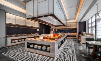Madison Hotel Ganzhou  (The Mixc)