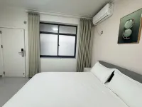 Xinghuaxiang Homestay Hotel