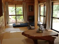 64 years traditianal okinawa house YuSuiJu in village Hotel a Itoman