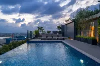Hyatt Place Dhaka Uttara - Pools