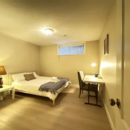 Sunshine Bay · Westside Homestay