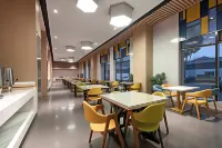 Holiday Inn Express LHASA POTALA PALACE by IHG