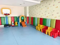 South China Sea Place Suites by Kinabina Homestay - ジム