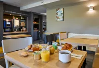B&B Hotel Cherbourg - sarapan