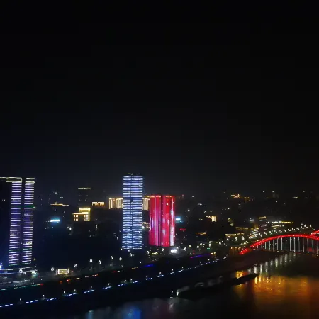 Yibin Ruijing Boutique Hotel