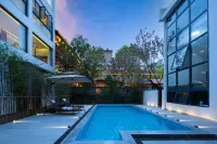 Ceramic Jian Shanju Resort Hotel (Jingdezhen Yuyao Jingxiang Branch) - Rooftop Pools