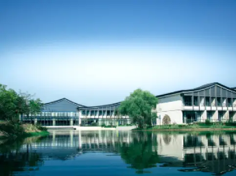 Deqing Luoyang Peninsula Radisson Manor