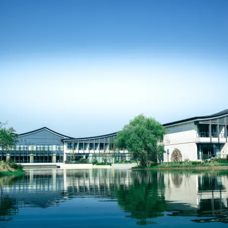 Deqing Luoyang Peninsula Radisson Manor