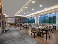 Holiday Inn Guilin Qixing - พร้อมอาหารเช้า
