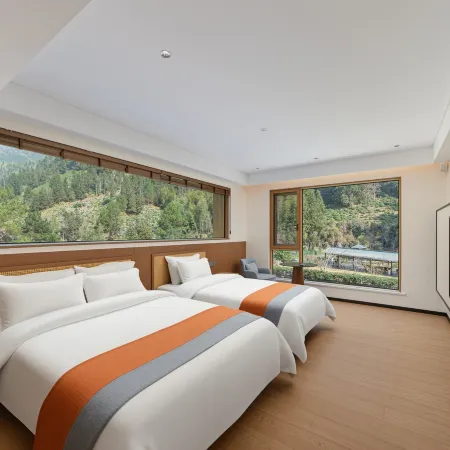 Xiuning Wuli Homeland Scenic B&B