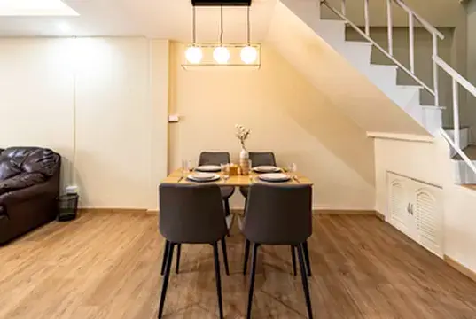 รูปภาพของเซน ฮอส