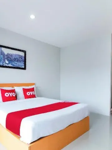 รูปภาพของตรีญาพัทร เพลซ