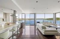 Waterfront Luxury Rooms with Stunning Views - Deniz Manzaralı