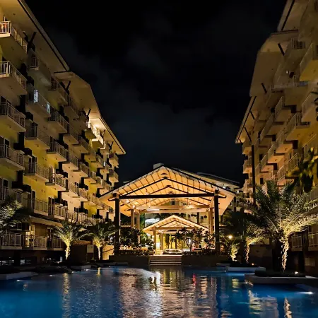 Pool View with Massage Chair-5 mins to Cebu Airport