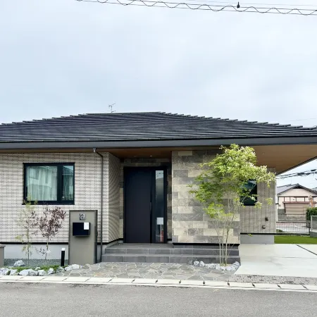 Akikawa Miyoshi 2