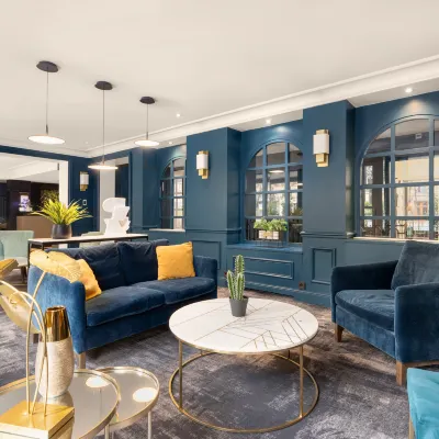 Hôtel le Royal Rive Gauche Hotel berhampiran Stesen Metro Vavin