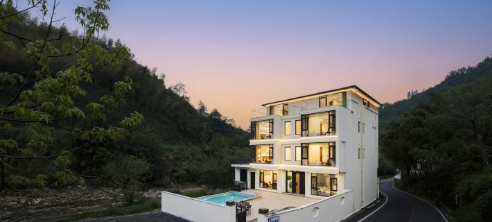Yunting Hot Spring Resort - Ripple Mountain Wild River Swimming Pool Holiday Retreat Hotéis em Condado de Anji