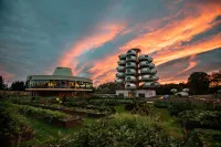 Hôtel-Spa L'EssenCiel - Domaine du Château des Pères のホテル