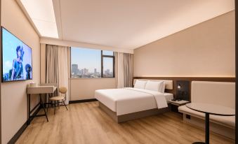 Homeinn Aifeel Hotel (Haikou High - speed Railway East Station Wuyue Plaza)