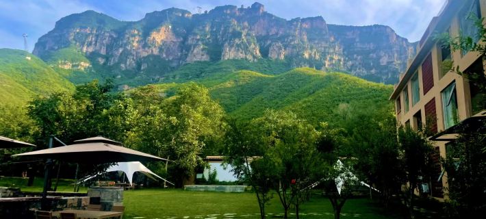 Yuntai Mountain Azalea Green Meadow Resort Hotel Hotéis em Condado de Xiuwu