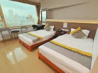 Grand Harbour Hotel Hotels near Fire Services Museum