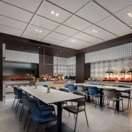 Wanda Encore, Urumqi Tianshan International Airport
