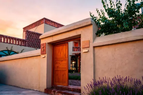 Huocheng Rushi homestay