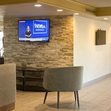 Motel 6 Aurora, CO – Medical Center