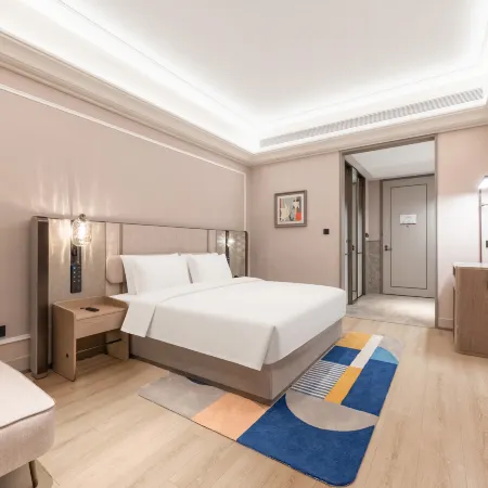 Mercure Yibin West Railway Station