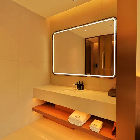 Kongtong Mountain Retreat · Luxury Hideaway