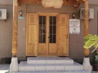 Guest house "HOTEL ALLANAZAR OTA" 히바 호텔