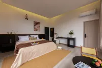 山有月棲・PEAKS丨270°攬山瞰景·日照金山美宿（白沙古鎮店） - 2-Star