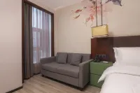 Yizhi Hotel (Jinan Chunhui Road Intelligent Manufacturing Valley Industrial Park Branch)