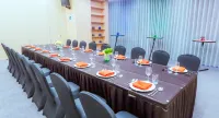 Holiday Inn Express QIDONG ECONOMIC ZONE by IHG - Business