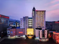 Weihai Baina Ruiting Hotel (Weihai Center) - románticos