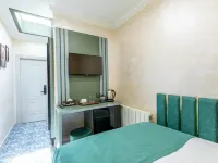Runa Hotel Baku Hotels near Call Centre