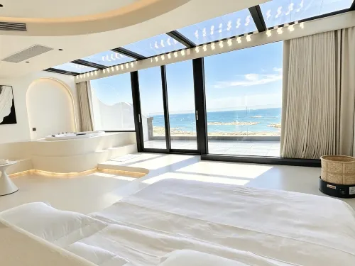 Shishi • Tayinxian Coast | TYXA | Diverse Style • Designer's Boutique Stay (Gold Coast Hongta Bay) - Beach