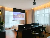 Duckia Hotel - Pysäköinti