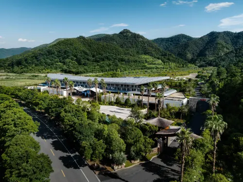 Anji Treasure Island Nautical Resort - New