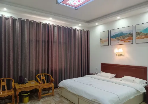 Yijing Manor, Luchuan - Homestays