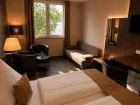 Hotel am Rondo Kostenlose PARKPLÄTZE - 3-Star