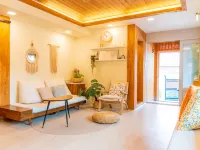 I'm Green | Boutique Seoul Stay in Hidden Seoul Hotels near Yagsuam