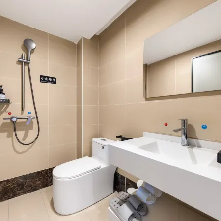 Xingelin Business Hotel