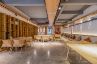 Youzai Shanju Hot Spring B&B