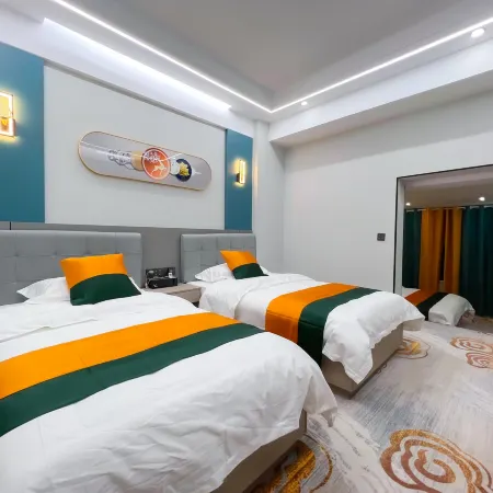 Borui Shangpin Hotel (Baiyin Bus Station)