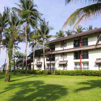 คลับ เมด ภูเก็ต Hotel Exterior