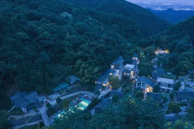 Shilily Hidden World Beishan Villa Resort