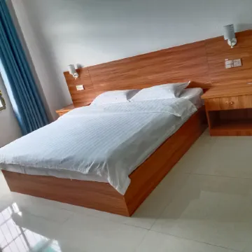 Xinyi Hotel