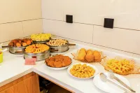 GreenTree Inn Express Hotel (Aksu Century Plaza) - Bữa sáng